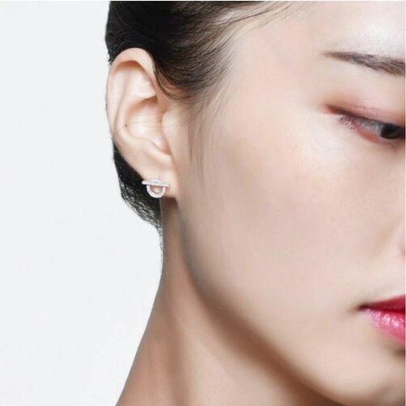 1.0 Ct Sterling Silver Round Cut Diamond Earrings - Picture 5 of 5